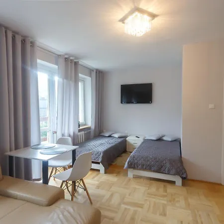 U Podnoza Kotarza בית הארחה ברנה