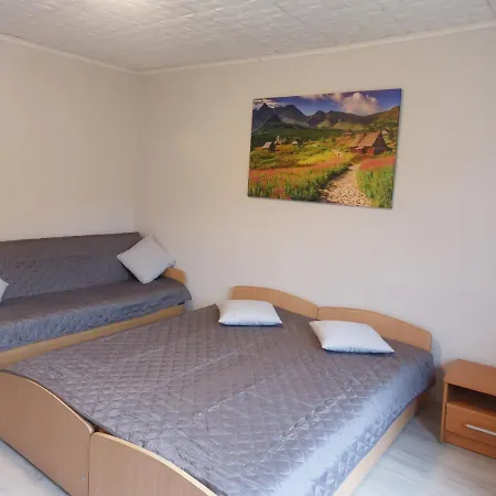 U Podnoza Kotarza 3*