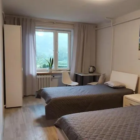 U Podnoza Kotarza 3* Бренна
