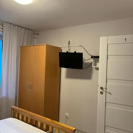 U Podnoza Kotarza ברנה