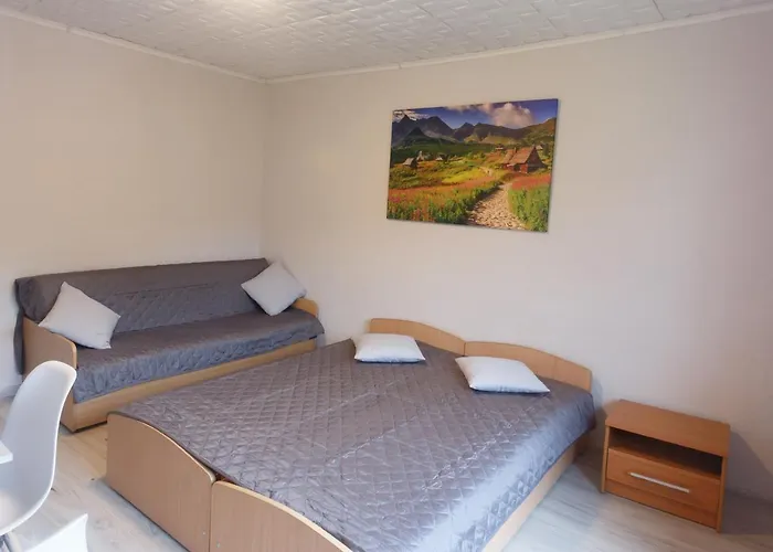 U Podnoza Kotarza 3*