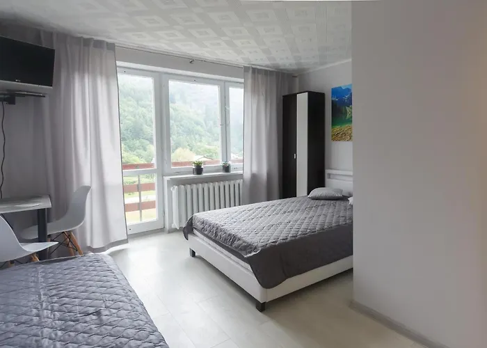 U Podnoza Kotarza 3*